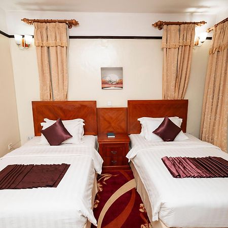 Highlands Suites Hotel And Apartments คิกาลี ภายนอก รูปภาพ