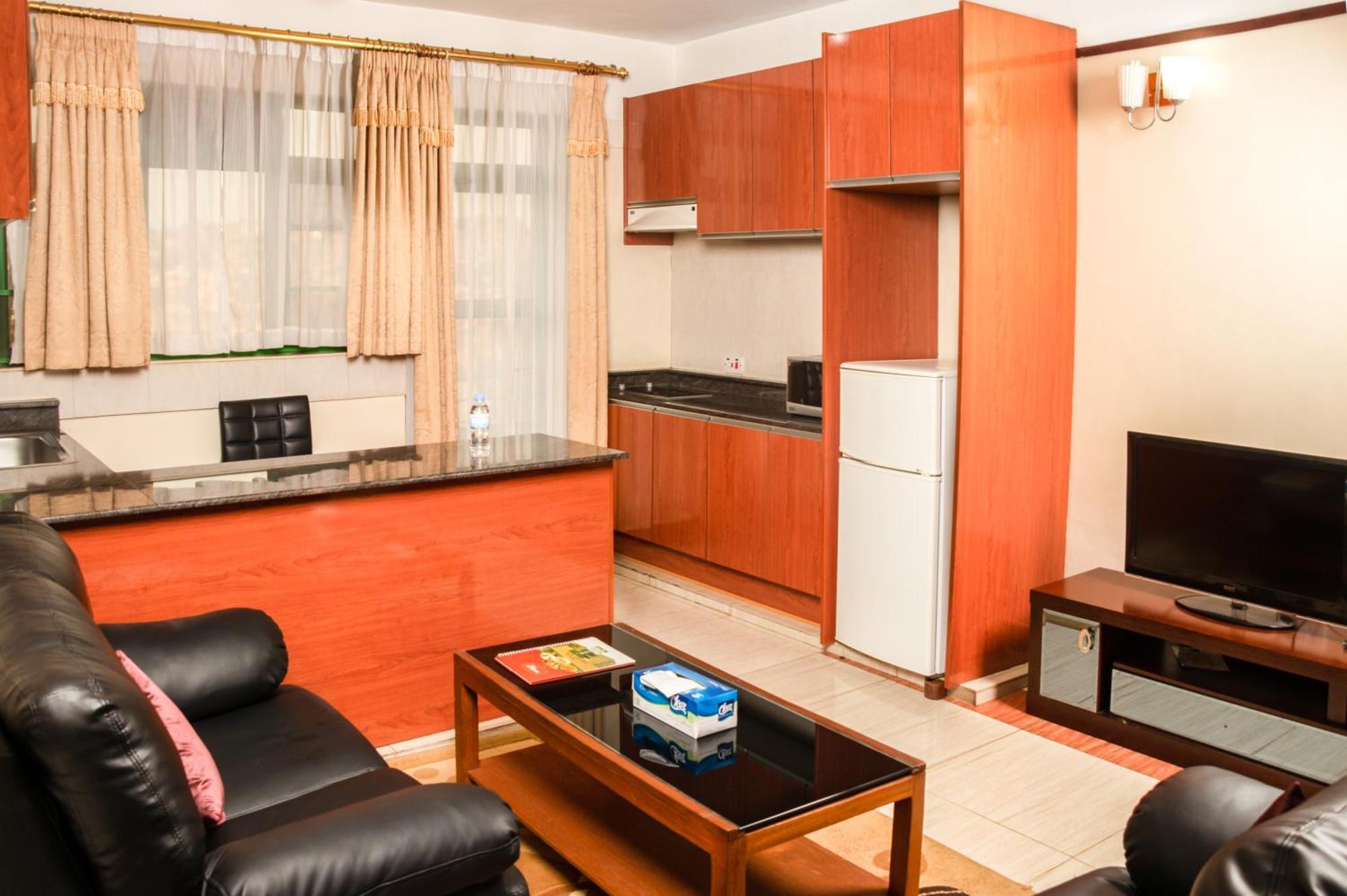 Highlands Suites Hotel And Apartments คิกาลี ภายนอก รูปภาพ