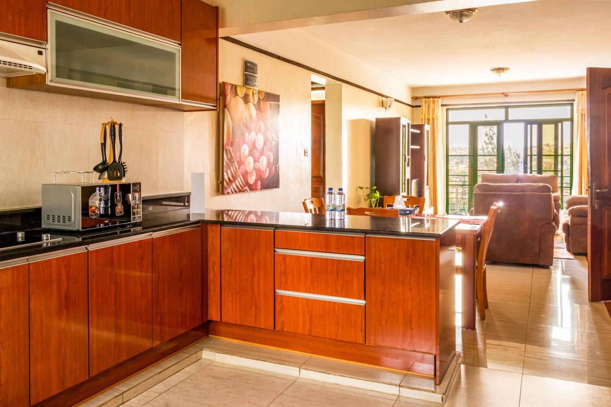 Highlands Suites Hotel And Apartments คิกาลี ภายนอก รูปภาพ