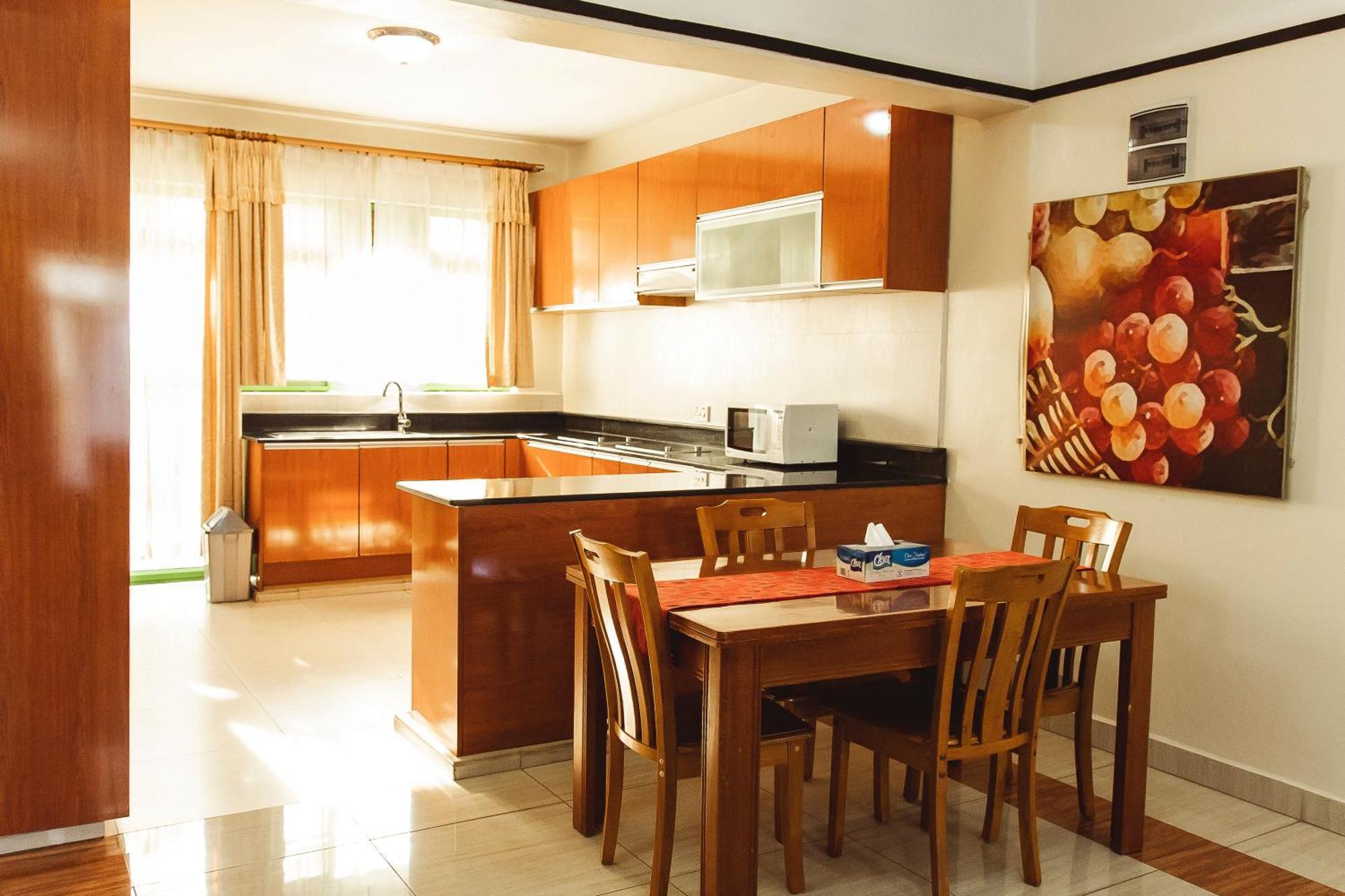 Highlands Suites Hotel And Apartments คิกาลี ภายนอก รูปภาพ