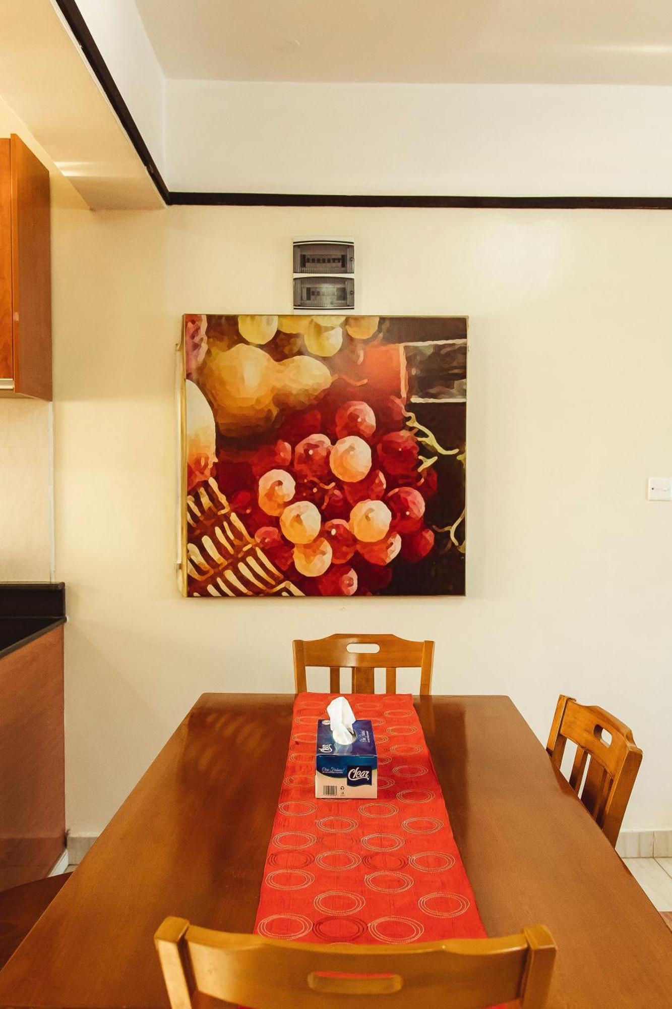 Highlands Suites Hotel And Apartments คิกาลี ภายนอก รูปภาพ