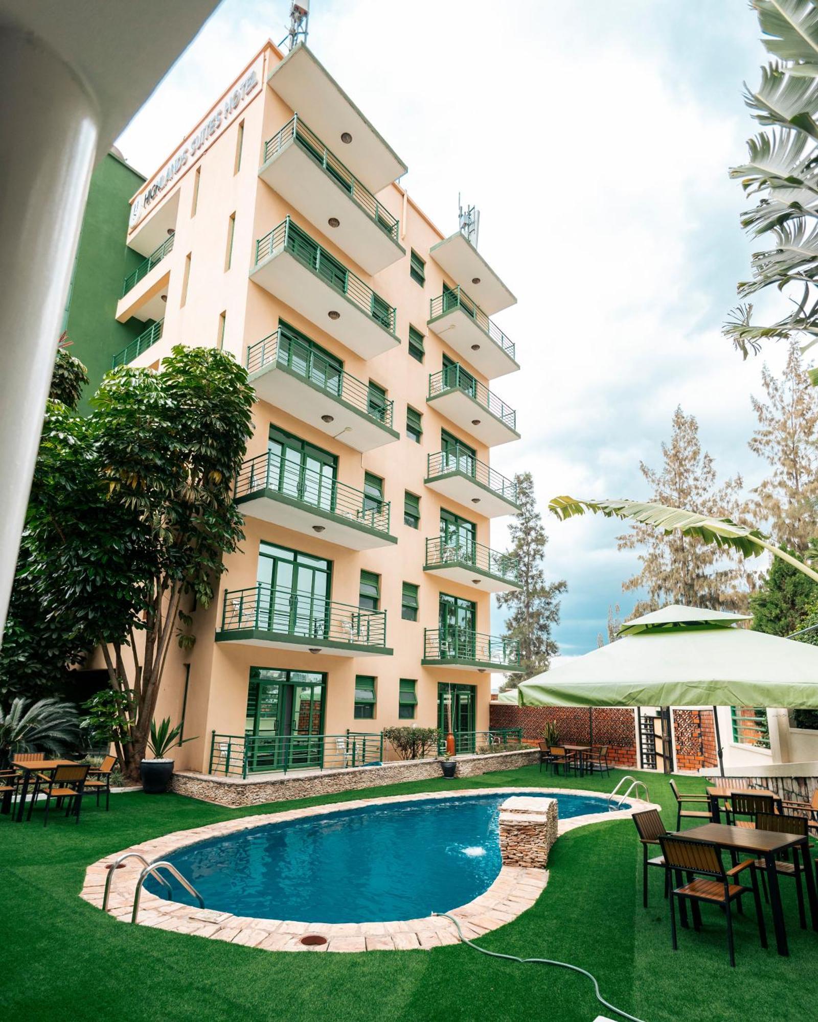 Highlands Suites Hotel And Apartments คิกาลี ภายนอก รูปภาพ