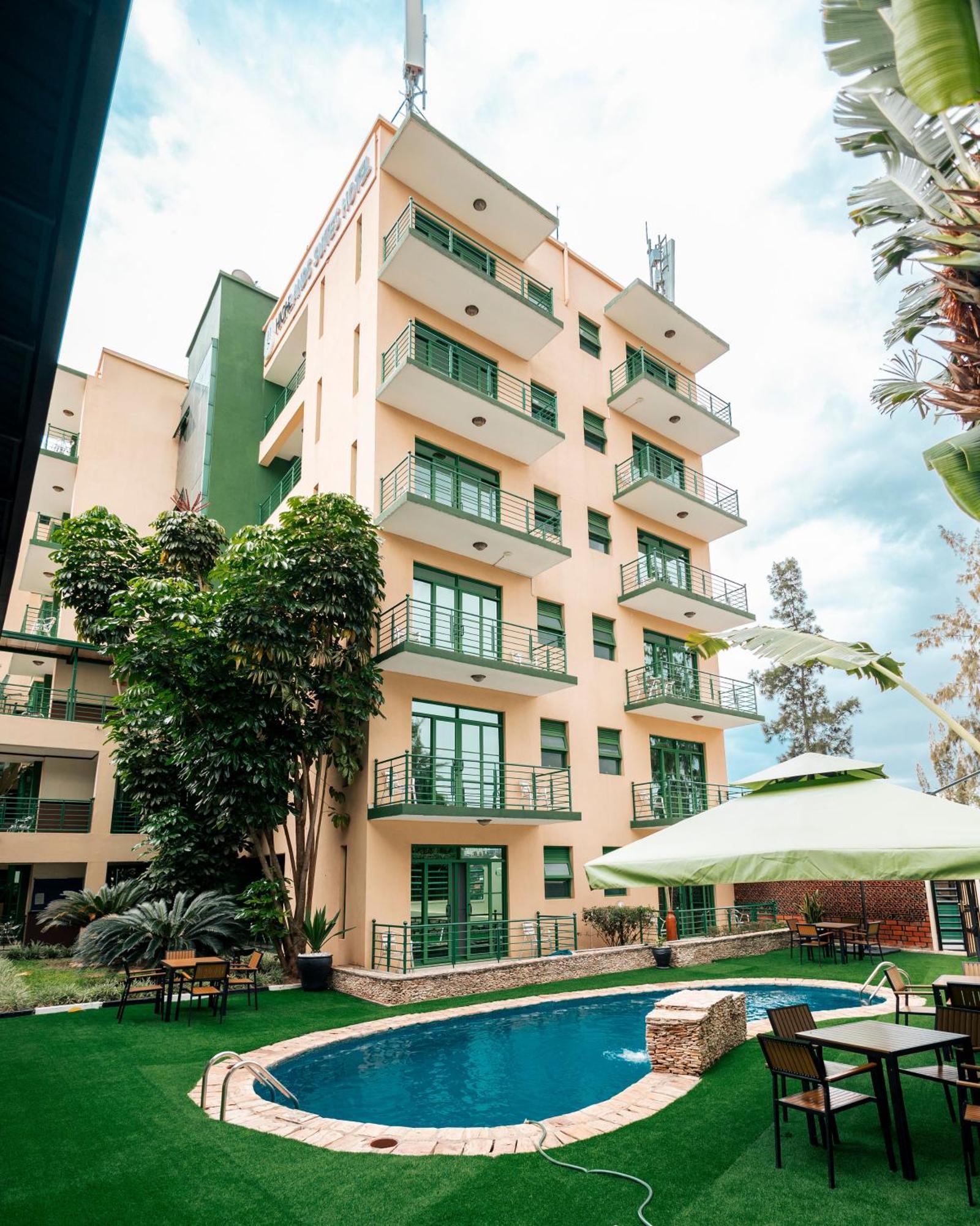 Highlands Suites Hotel And Apartments คิกาลี ภายนอก รูปภาพ